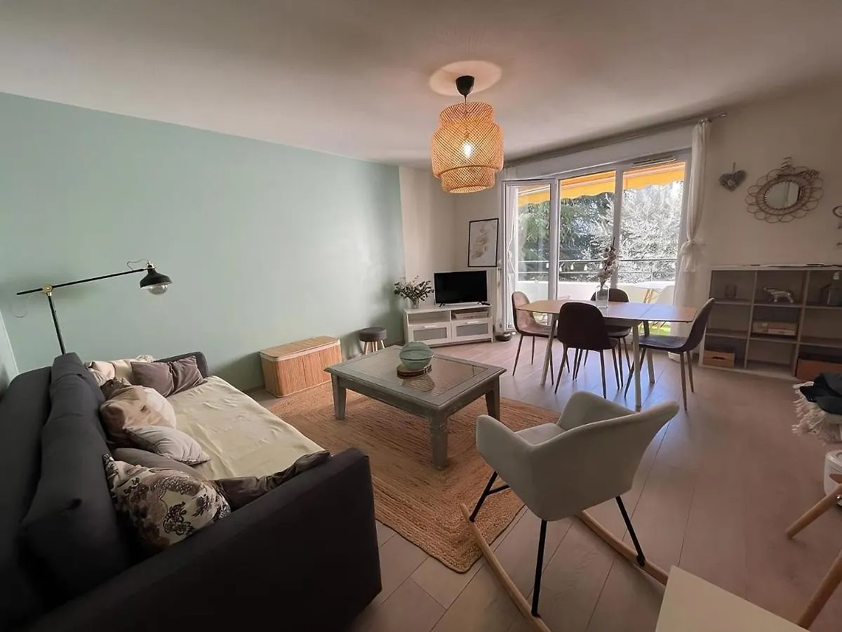 « Esprit Cosy », Terrasse, Piscine, Proche Lyon Apartment Tassin-la-Demi-Lune