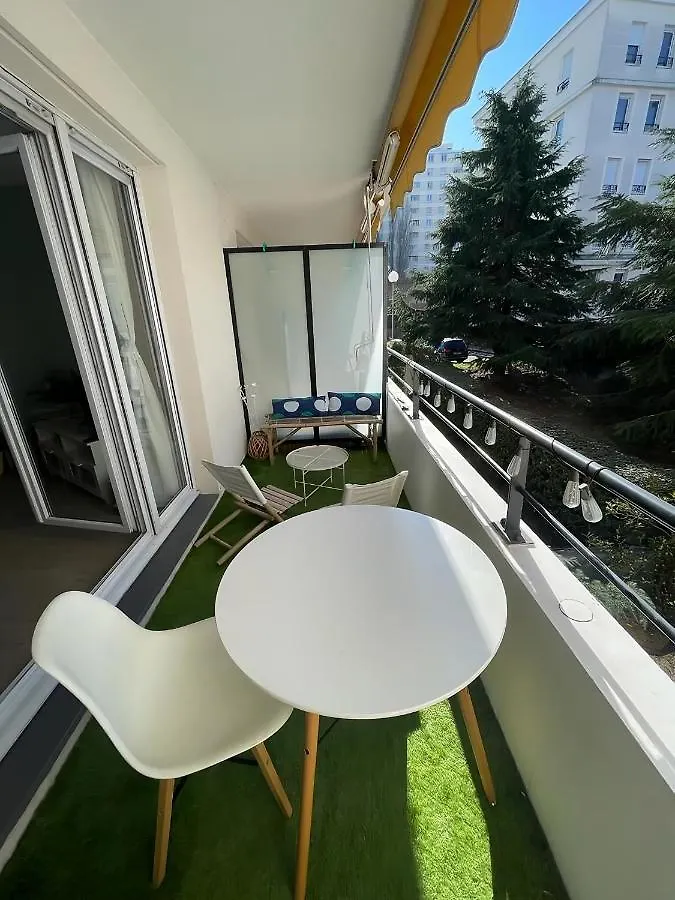 « Esprit Cosy », Terrasse, Piscine, Proche Lyon Apartment Tassin-la-Demi-Lune