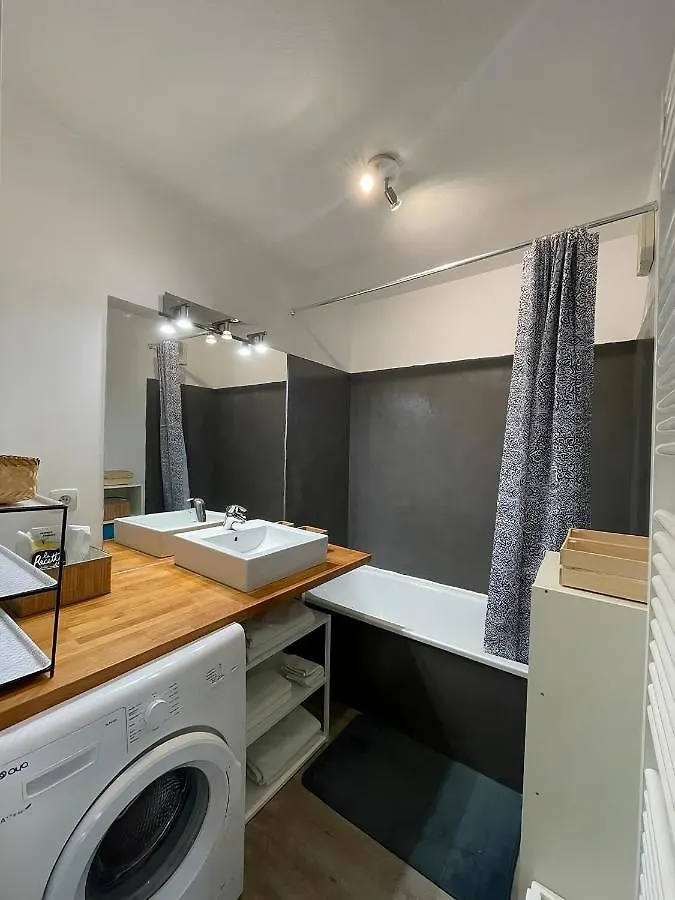 « Esprit Cosy », Terrasse, Piscine, Proche Lyon Apartment Tassin-la-Demi-Lune